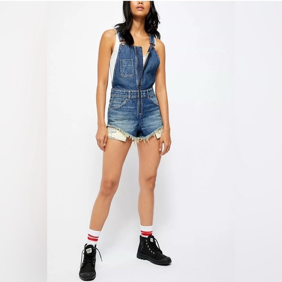 We The Free Blue Denim Overalls with Distressed Hem NWOT - Picture 6 of 7